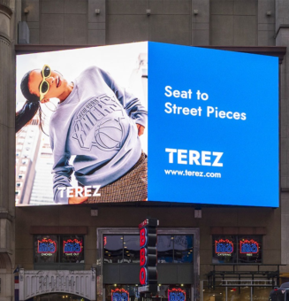 Outdoor Full-Color P2.5 LED Display